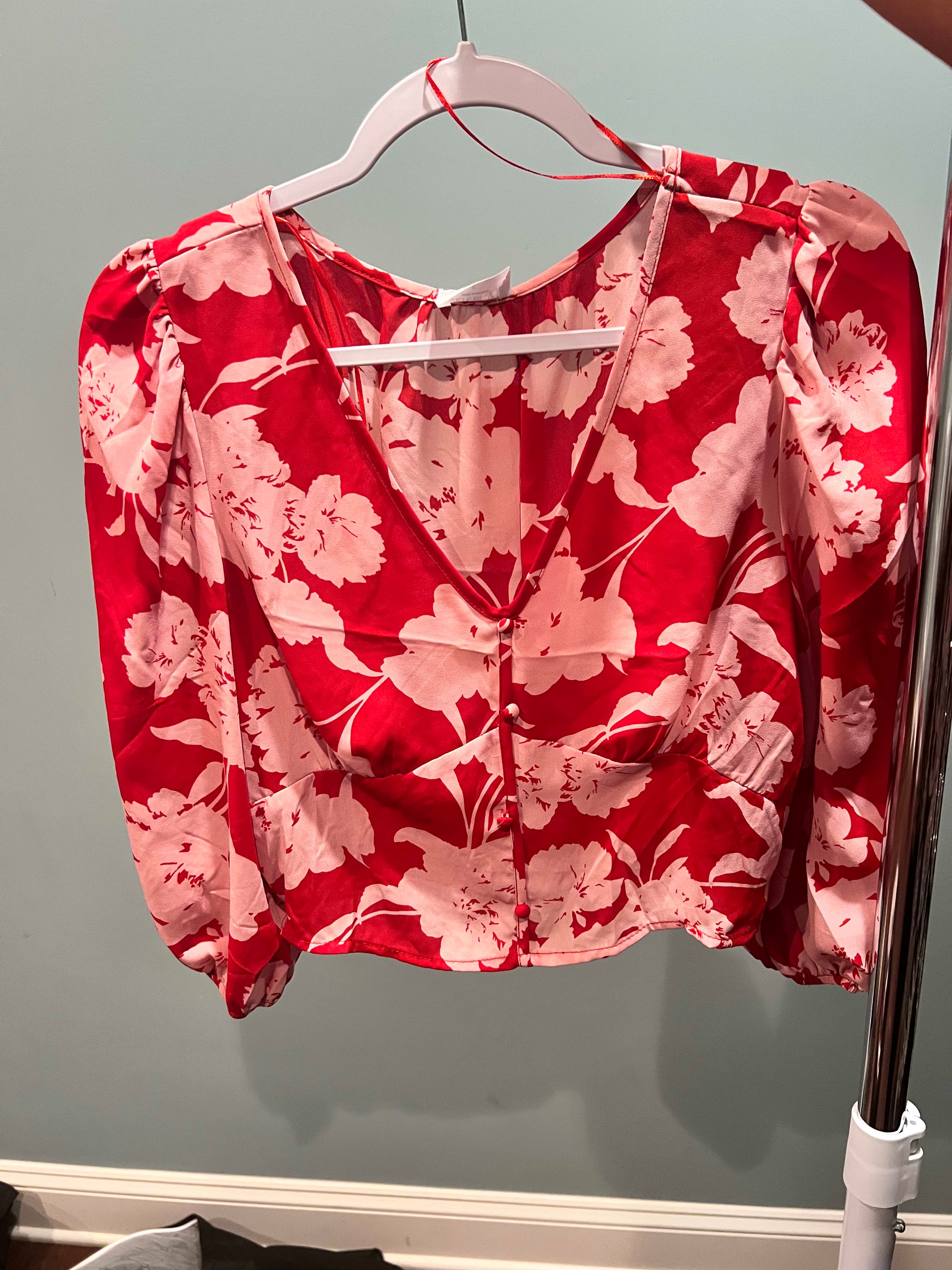 Red Floral Puff Sleeve Blouse