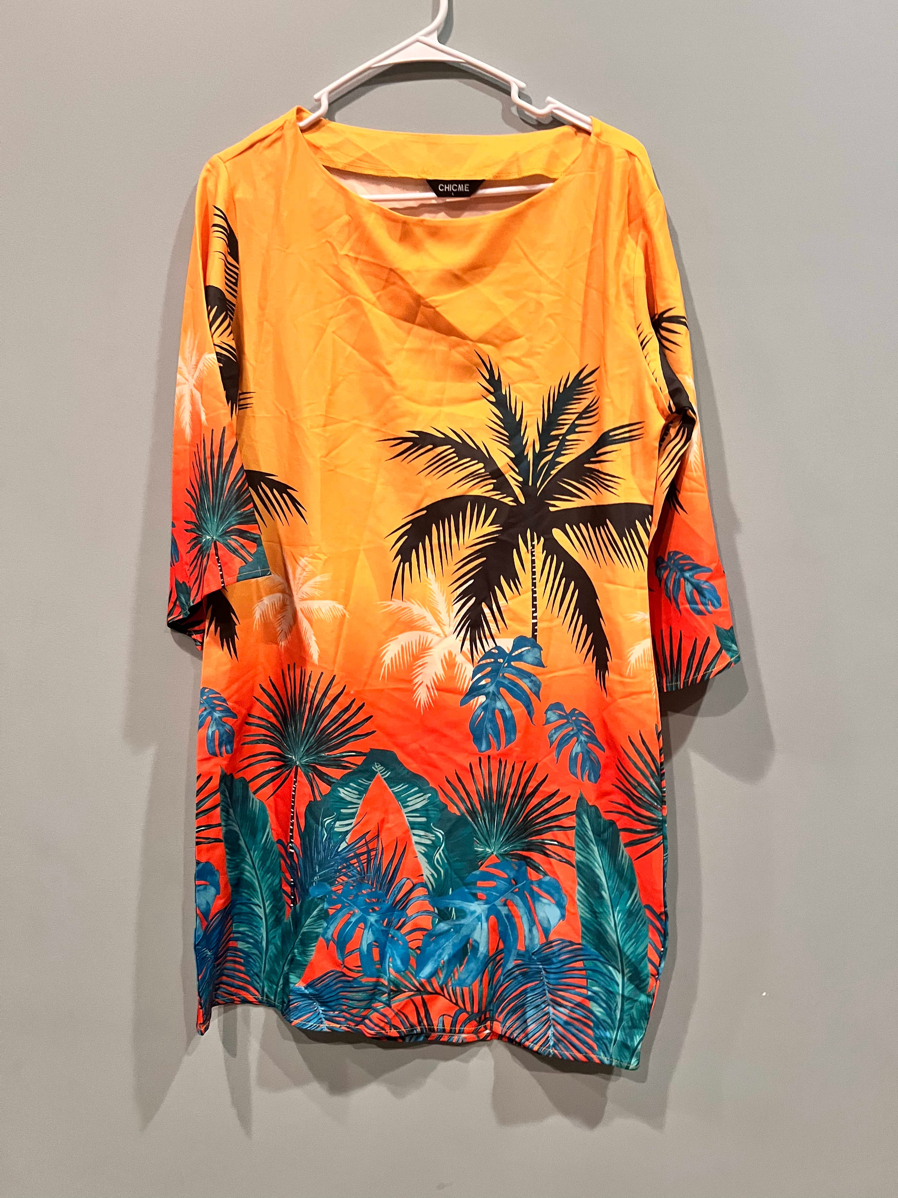 CHICME Tropical Palm Print Tunic Top