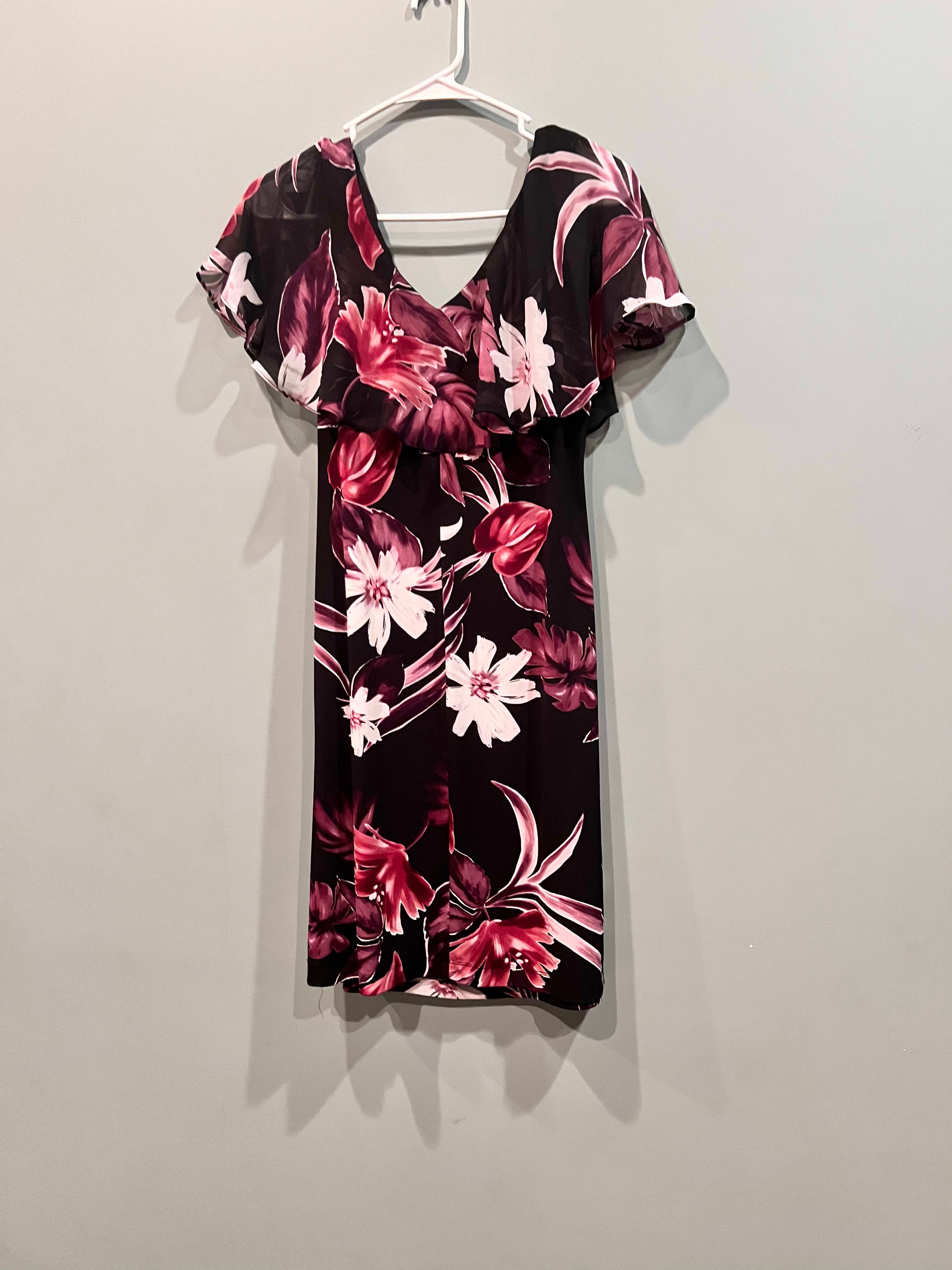 Floral Print V-Neck Short Sleeve Dress