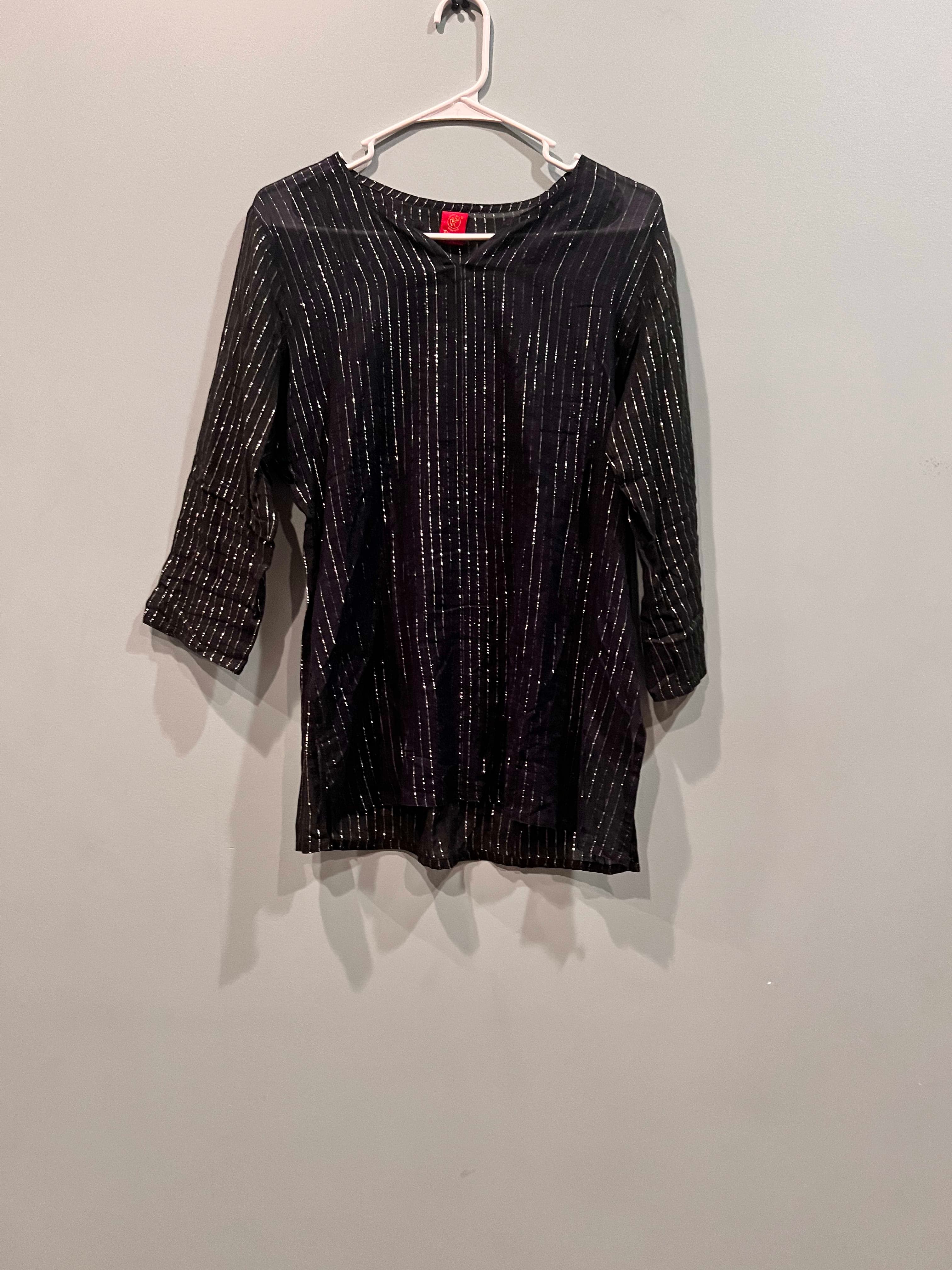 Black Sequin Three-Quarter Sleeve Top