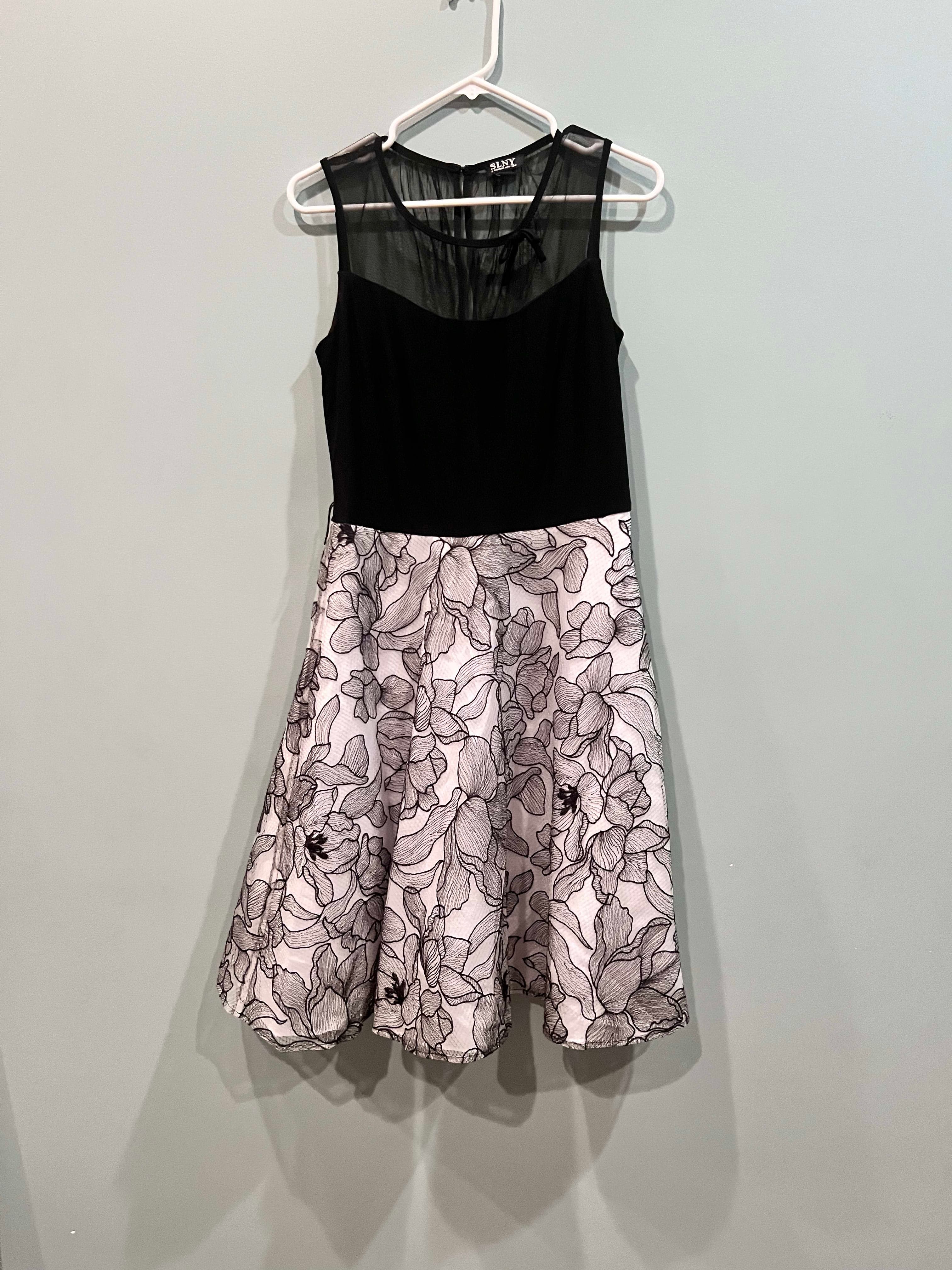 Eliza J Black and Floral Sleeveless Dress
