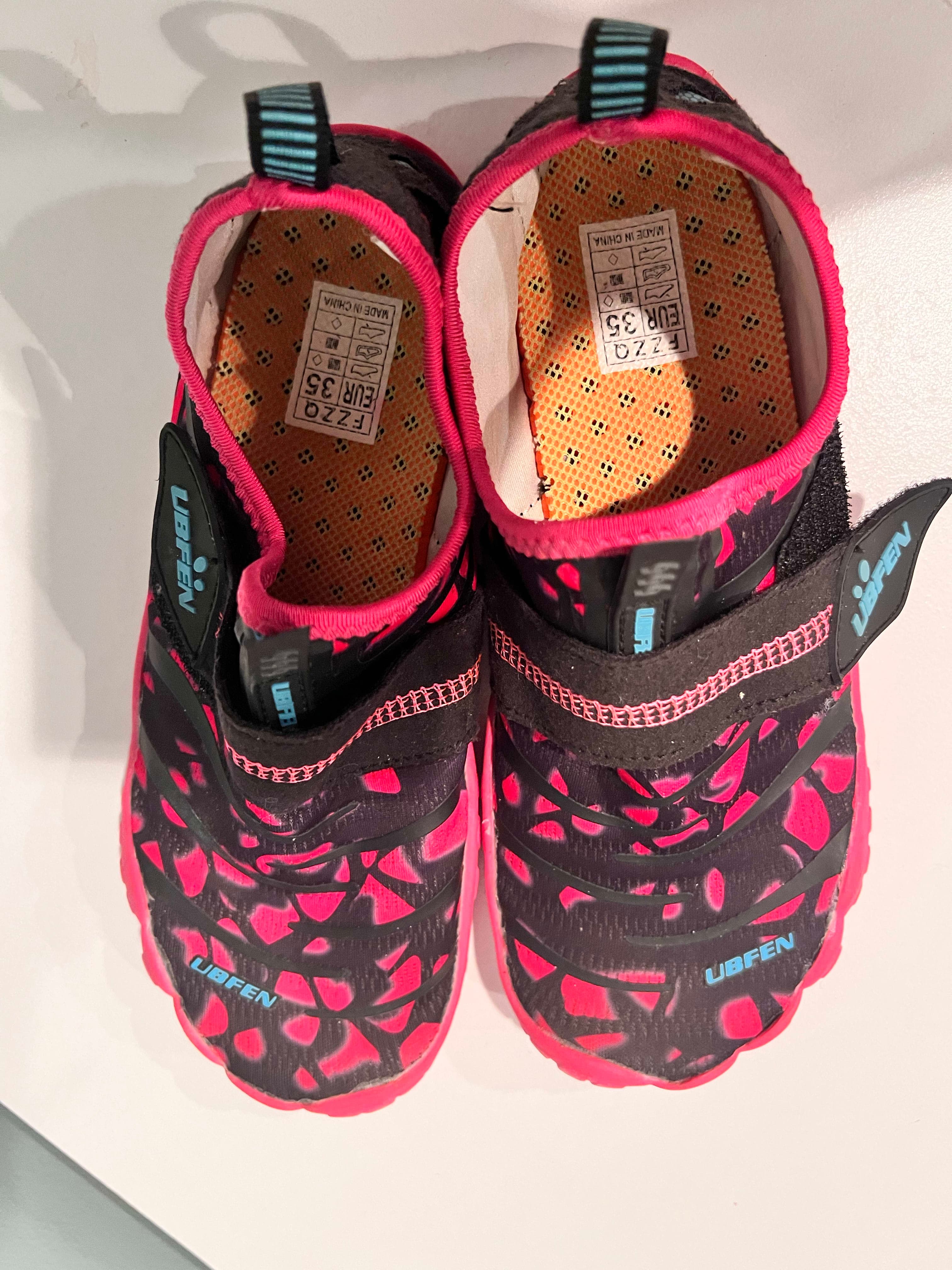 Ubefen Kids Water Shoes - Pink and Black