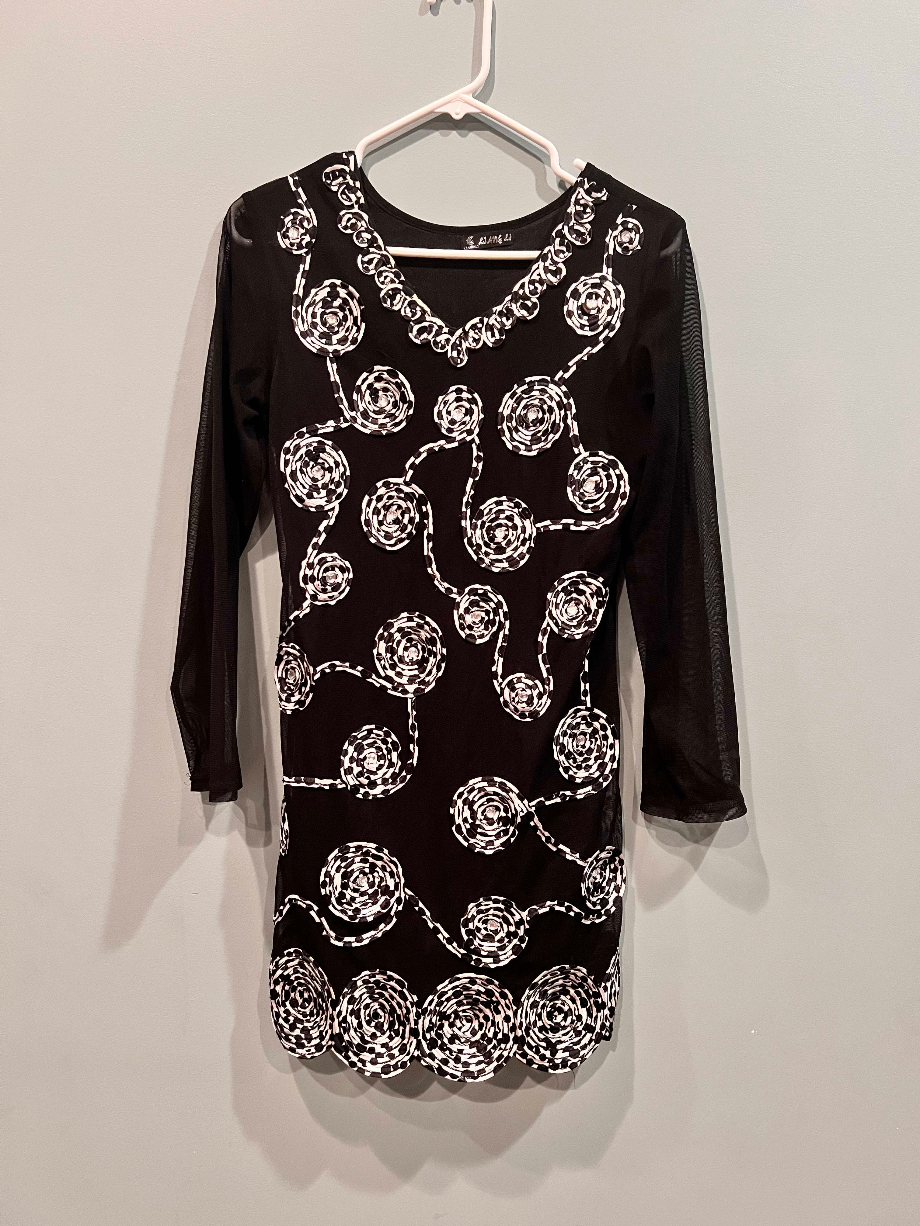 Black and White Chain Print Long Sleeve Dress